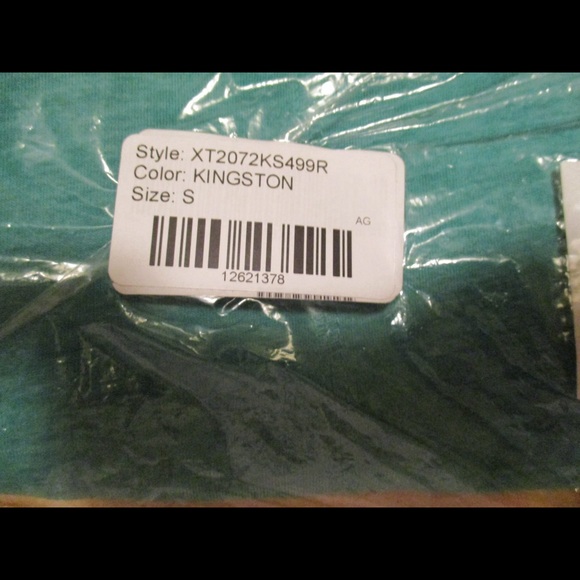 🔴 SANCTUARY Dahlia Kingston Cold Shoulder Tee - Picture 6 of 9